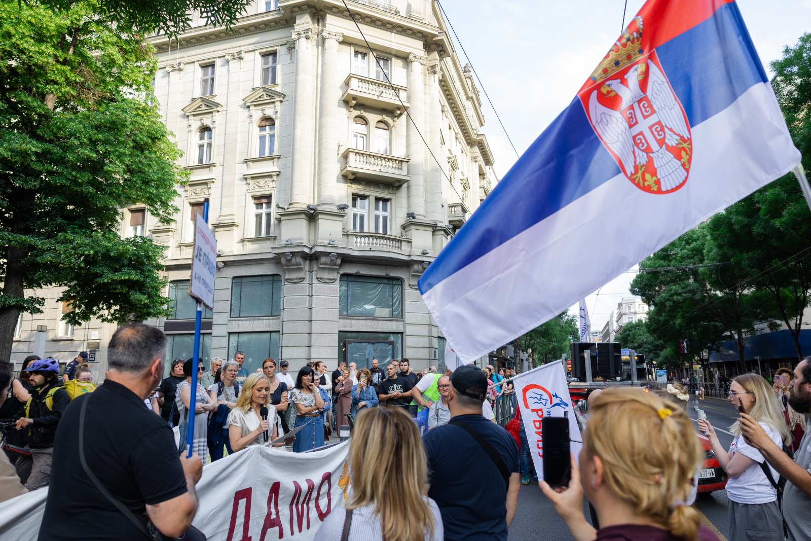 Одржан протест против обавезне ХПВ вакцинације ,,Слобода избора је право, а не прекршај"